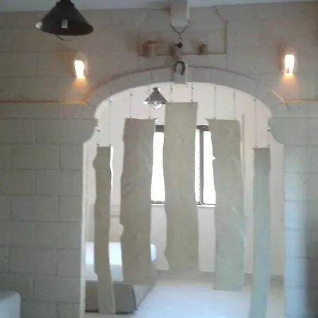 Cupa לינה וארוחת בוקר